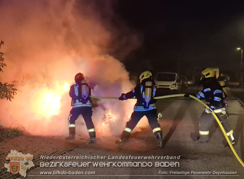 20260512_Geparktes Elektrofahrzeug f�ngt pl�tzlich in Oeynhausen Feuer Foto: Thomas Fontner FF Oeynhausen