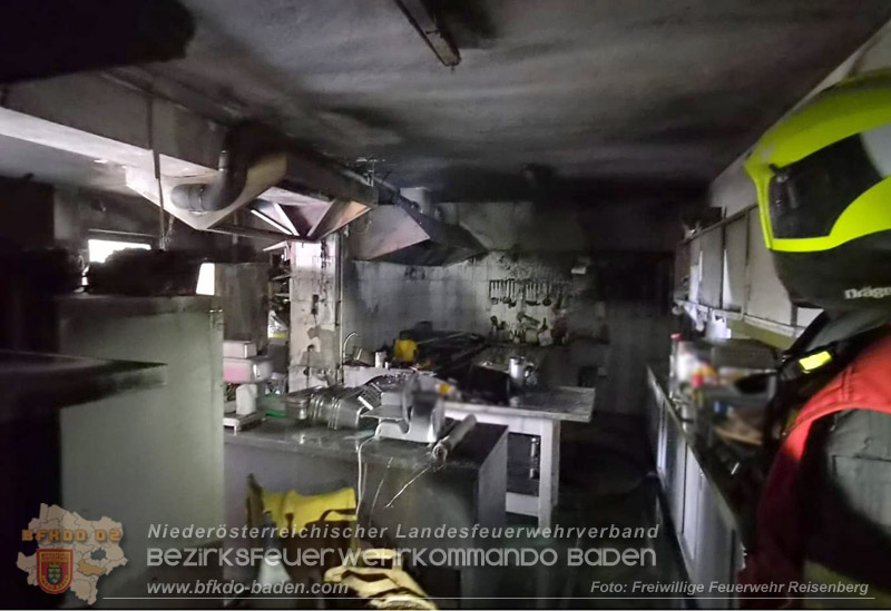20260516_K�chenbrand in geschlossener Gastst�tte in Reisenberg  Foto: FF Reisenberg