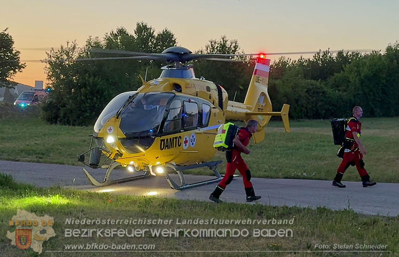 20260529_Verkehrsunfall mit Fahrzeugbrand auf der A2 Auffahrt Kottingbrunn Foto: Stefan Schneider BFKDO BADEN
