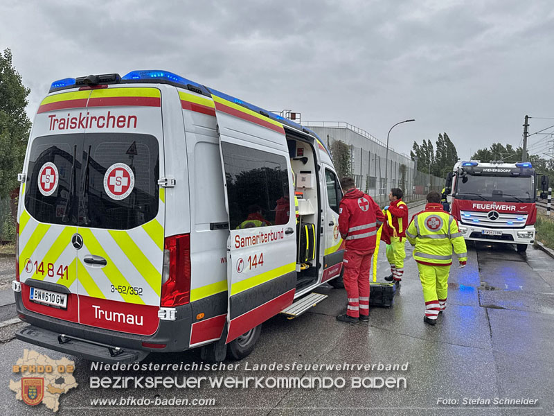 20260603_Verkehrsunfall auf Badner-Bahn �bergang in Traiskirchen  Foto: Stefan Schneider BFKDO BADEN