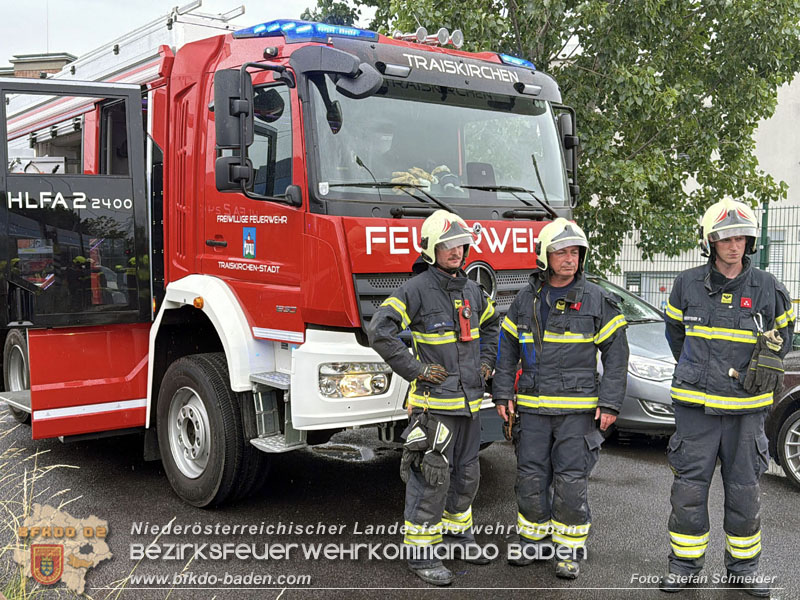 20260603_Verkehrsunfall auf Badner-Bahn �bergang in Traiskirchen  Foto: Stefan Schneider BFKDO BADEN