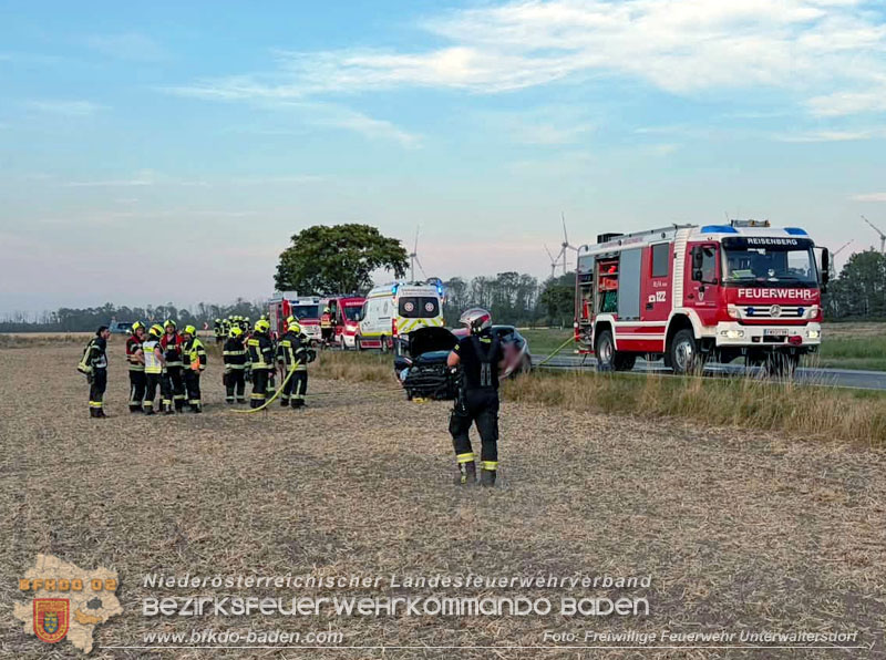 20260630_Verkehrsunfall mit vermeintlichem Fahrzeugbrand auf der B60  Foto: FF Unterwaltersdorf