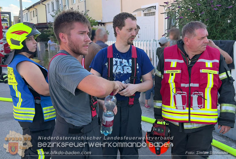 20260703_Feuerwehr rettet Tiere bei Geb�udebrand in Tribuswinkel  Foto: Stefan Schneider BFKDO BADEN
