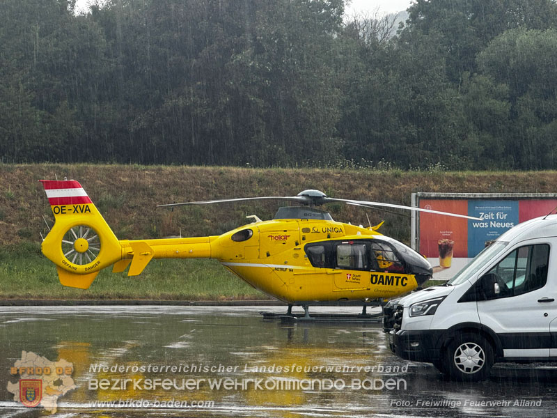 20260705_Verkehrsunfall auf der L110 bei Alland mit Motorrad und PKW  Foto: FF Alland