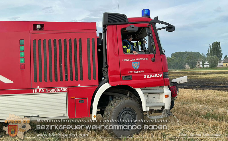 20260707_Verdacht auf Brandstiftung bei Vegetationsbrand in Kottingbrunn  Foto: Stefan Schneider BFKDO BADEN