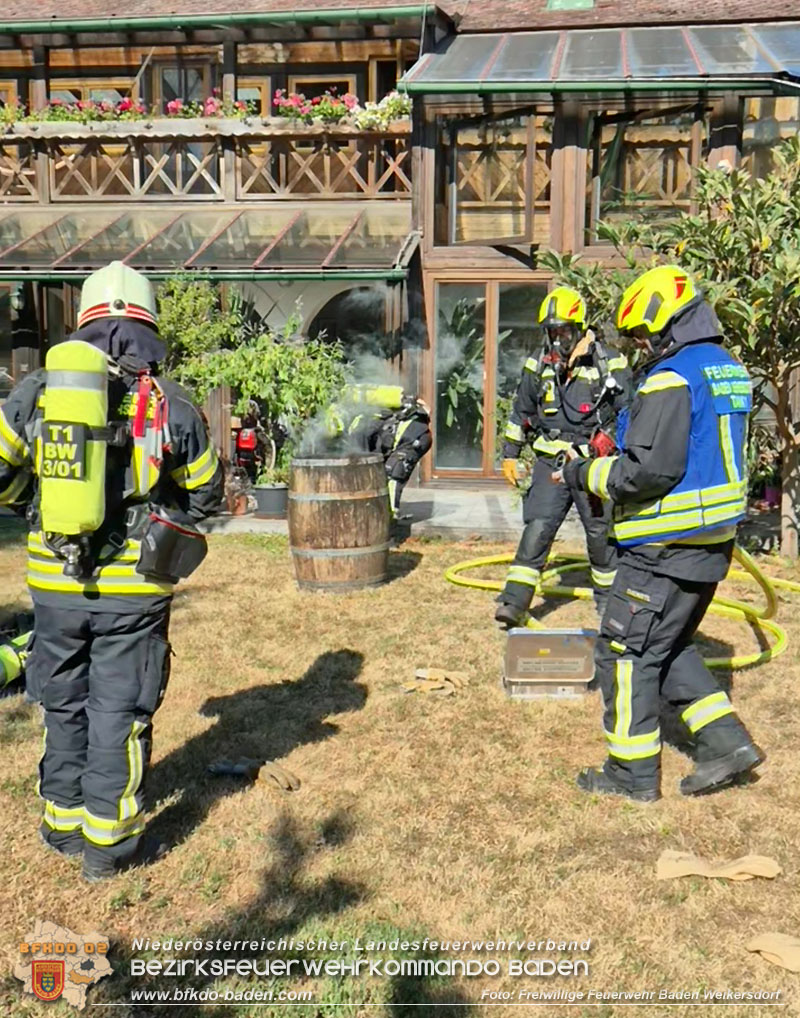 20260711_Brand eines PV-Speichers in Baden Ortsteil Weikersdorf  Foto: Markus Czaker FF Baden Weikersdorf