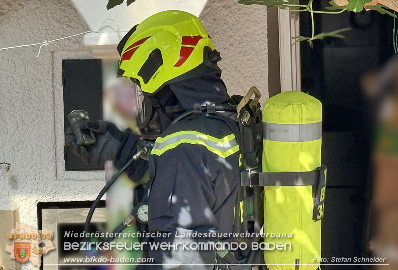 20260711_Brand eines PV-Speichers in Baden Ortsteil Weikersdorf Foto: Stefan Schneider BFKDO BADEN