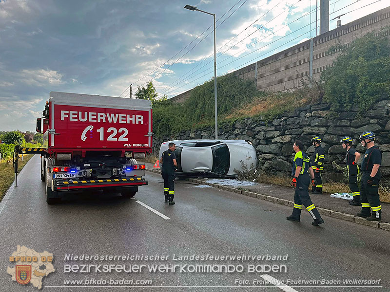 20260717_Verkehrsunfall auf der Badener Dammgasse LB212  Foto: Freiwillige Feuerwehr Baden Weikersdorf