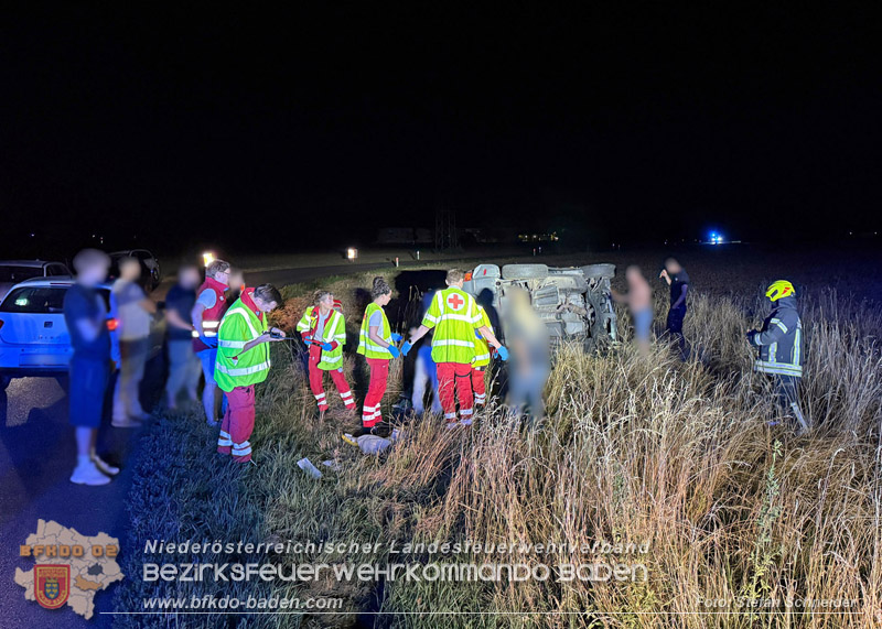20260812_Verkehrsunfall miet einem SUV auf der Leesdorferstra�e bei Tribuswinkel - Foto: Stefan Schneider BFKDO BADEN