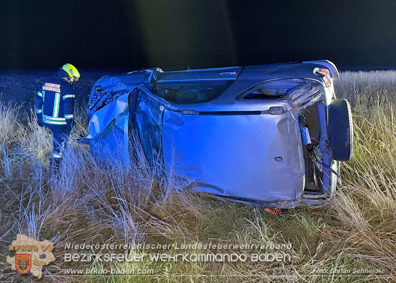 20260812_Verkehrsunfall miet einem SUV auf der Leesdorferstra�e bei Tribuswinkel - Foto: Stefan Schneider BFKDO BADEN