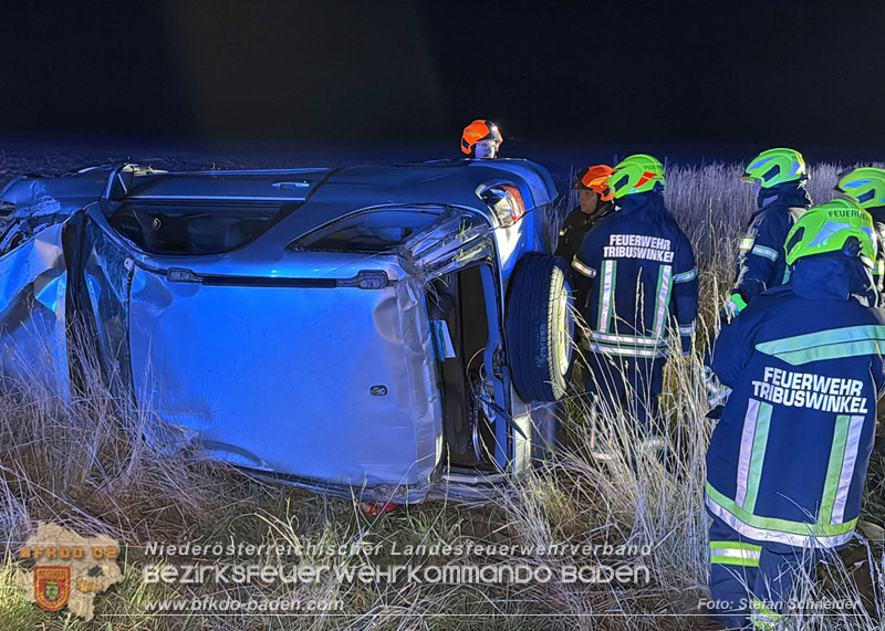 20260812_Verkehrsunfall miet einem SUV auf der Leesdorferstra�e bei Tribuswinkel - Foto: Stefan Schneider BFKDO BADEN