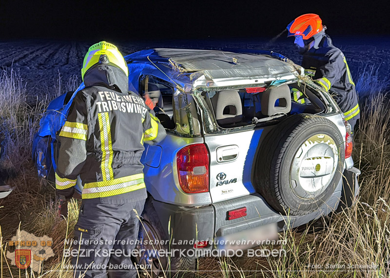 20260812_Verkehrsunfall miet einem SUV auf der Leesdorferstra�e bei Tribuswinkel - Foto: Stefan Schneider BFKDO BADEN