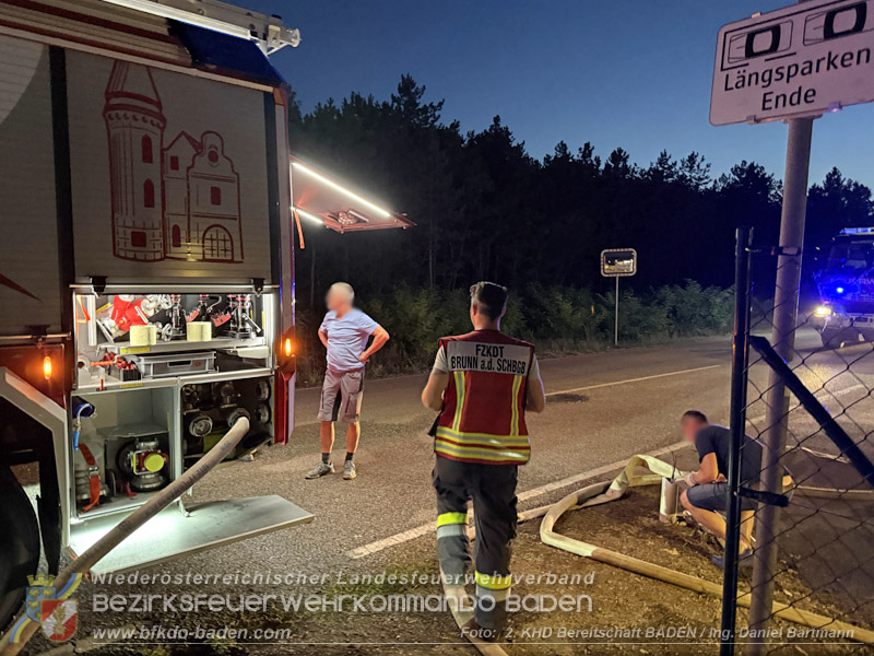 20260814-15_Kr&auml;fte aus dem Bezirk BADEN unterst&uuml;tzen wieder beim erneuten Brand im F&ouml;hrenwald St.Egyd am Steinfeld im Bezirk Neunkirchen
