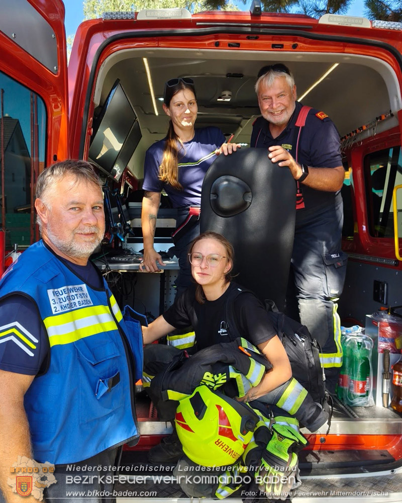 20260814-15_Kr&auml;fte aus dem Bezirk BADEN unterst&uuml;tzen wieder beim erneuten Brand im F&ouml;hrenwald St.Egyd am Steinfeld im Bezirk Neunkirchen