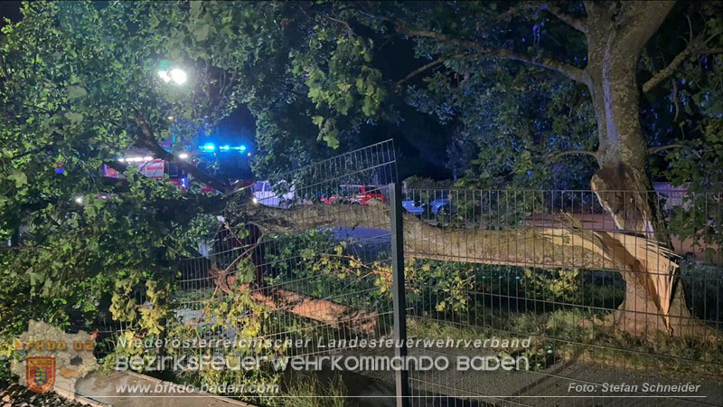 20260829_20260829_N�chtlicher Sturm sorgte f�r Feuerwehreins�tze - Foto: Stefan Schneider BFK BADEN
