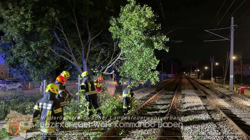 20260829_20260829_N�chtlicher Sturm sorgte f�r Feuerwehreins�tze - Foto: Stefan Schneider BFK BADEN