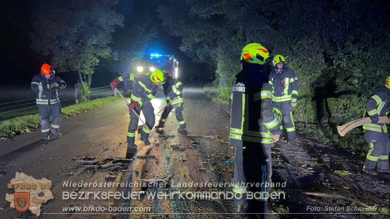 20260829_20260829_N�chtlicher Sturm sorgte f�r Feuerwehreins�tze - Foto: Stefan Schneider BFK BADEN