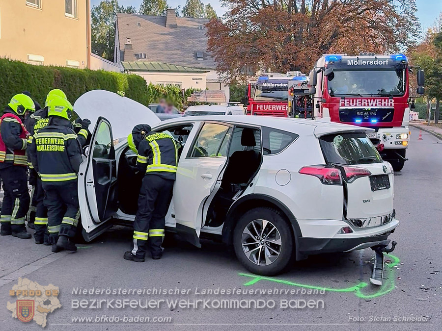 20261017_Verkehrsunfall in Traiskirchen im Ortsteil M�llersdorf - Foto: Stefan Schneider BFKDO BADEN