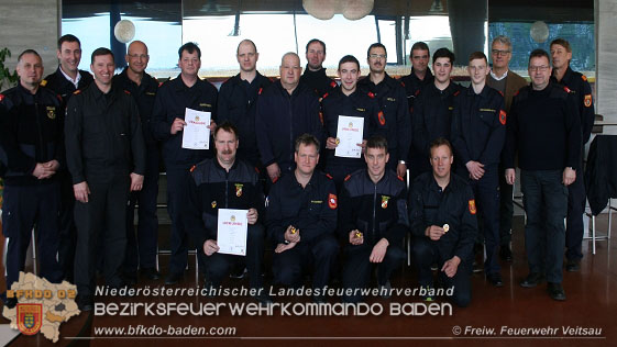 3 Feuerwehren die absolvierten Ausbildungsprüfung Atemschutz  Fotos: Klaus Plamberger und Harald Staudinger