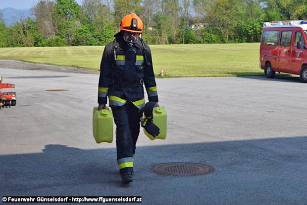 20170429 Gemeinsamer Atemschutz "Finnentest" der FF Günselsdorf & FF Schönau  Foto: SB ÖA Christopher Neumayer FF Günselsdorf