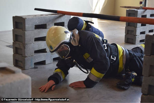 20170429 Gemeinsamer Atemschutz "Finnentest" der FF Günselsdorf & FF Schönau  Foto: SB ÖA Christopher Neumayer FF Günselsdorf