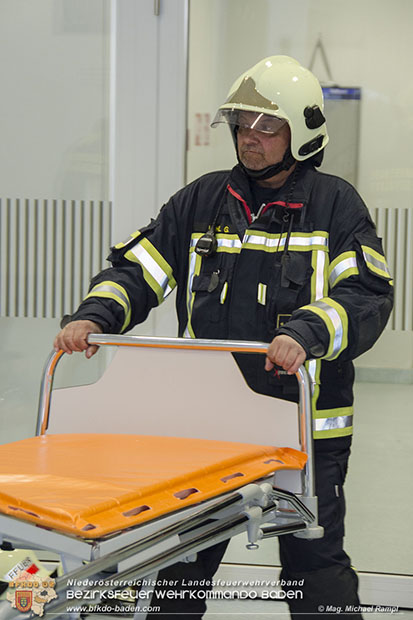 20170510 Erste Feuerwehr-Abschnittsbung im neuen Landesklinikum Baden  Foto:  V Mag. Michael Rampl