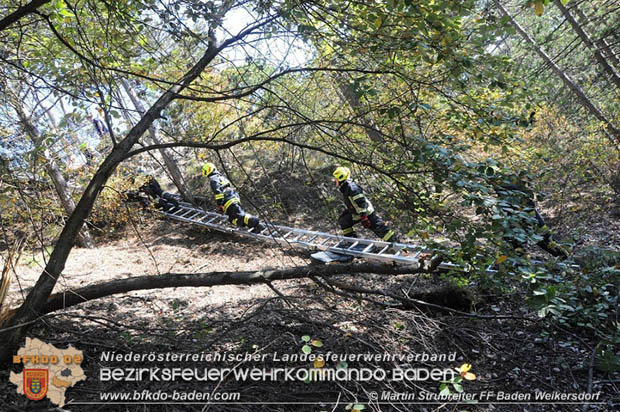 20170930_KHD Zugsbung des 4. Zuges der 2. KHD Bereitschaft - Schlsselwald bei Gainfarn  Foto:  Martin Strubreiter FF Baden Weikersdorf