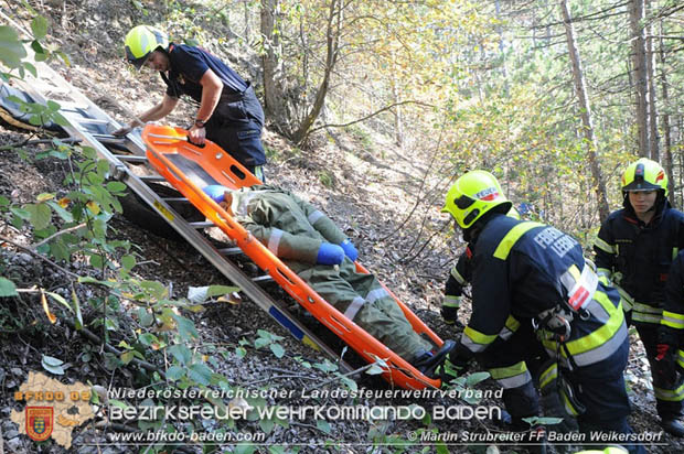 20170930_KHD Zugsbung des 4. Zuges der 2. KHD Bereitschaft - Schlsselwald bei Gainfarn  Foto:  Martin Strubreiter FF Baden Weikersdorf