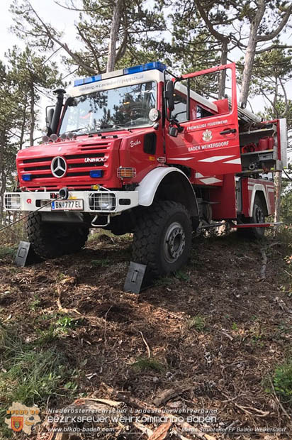 20170930_KHD Zugsbung des 4. Zuges der 2. KHD Bereitschaft - Schlsselwald bei Gainfarn  Foto:  Martin Strubreiter FF Baden Weikersdorf