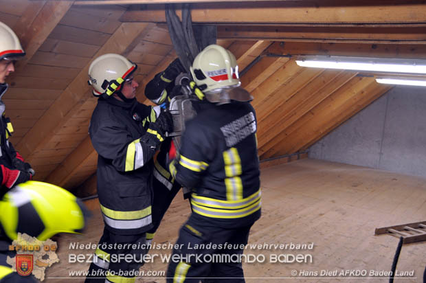 20171125 KHD Bereitschaftsbung in der Landesfeuerwehrschule Tulln  Foto: VI Hans Dietl FF Mllersdorf