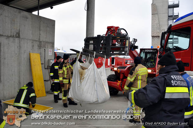 20171125 KHD Bereitschaftsbung in der Landesfeuerwehrschule Tulln  Foto: VI Hans Dietl FF Mllersdorf