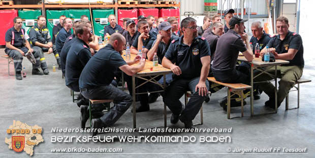 20180908 Der 6. KHD ZUG (Wasserdienstzug) übte erneut in Klosterneuburg Foto: Jürgen RUDOLF FF Teesdorf 20180908 Der 6. KHD ZUG (Wasserdienstzug) übte erneut in Klosterneuburg Foto: Jürgen RUDOLF FF Teesdorf