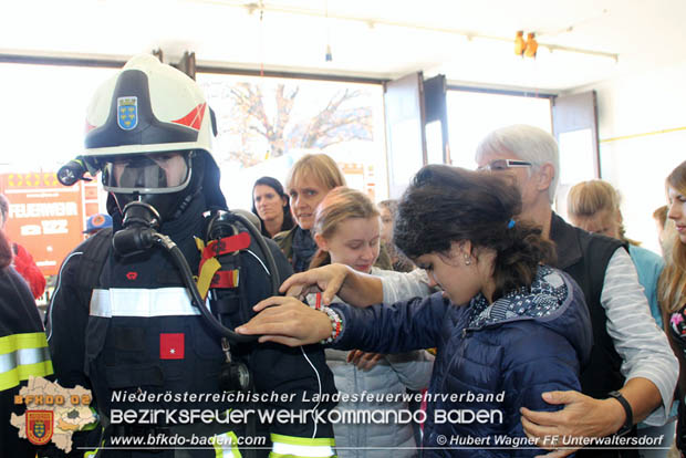 20180928 Besondere Besucher bei der Feuerwehr Unterwaltersdorf  Foto: Hubert Wagner