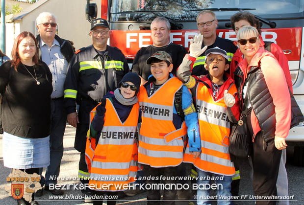 20180928 Besondere Besucher bei der Feuerwehr Unterwaltersdorf  Foto: Hubert Wagner