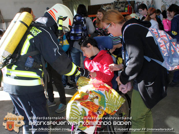 20180928 Besondere Besucher bei der Feuerwehr Unterwaltersdorf  Foto: Hubert Wagner