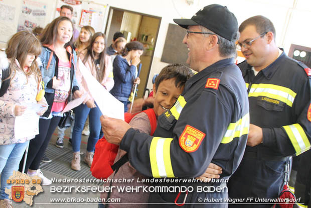 20180928 Besondere Besucher bei der Feuerwehr Unterwaltersdorf  Foto: Hubert Wagner