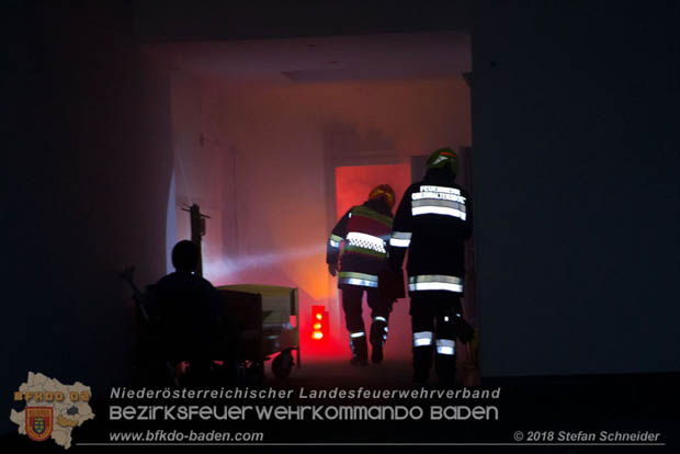 20181012 Realistische Brandeinsatzbung in Oberwaltersdorf  Foto:  Stefan Schneider