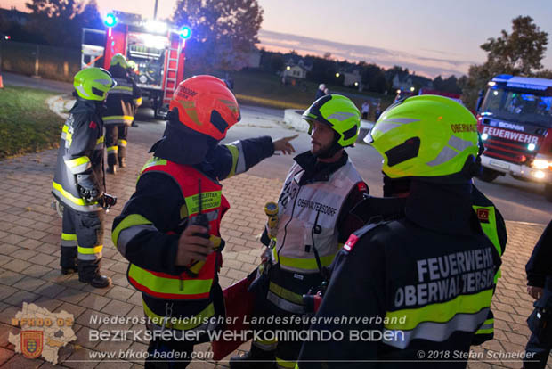 20181012 Realistische Brandeinsatzbung in Oberwaltersdorf  Foto:  Stefan Schneider