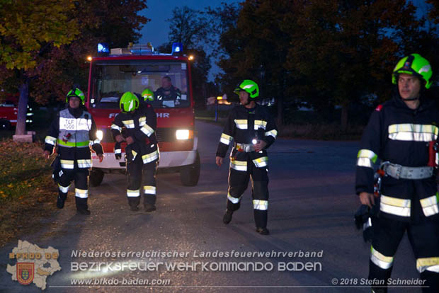 20181012 Realistische Brandeinsatzbung in Oberwaltersdorf  Foto:  Stefan Schneider