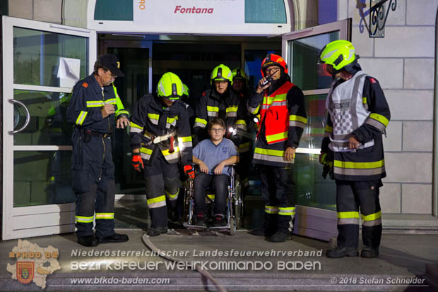 20181012 Realistische Brandeinsatzbung in Oberwaltersdorf  Foto:  Stefan Schneider