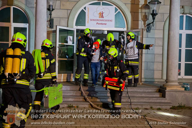 20181012 Realistische Brandeinsatzbung in Oberwaltersdorf  Foto:  Stefan Schneider