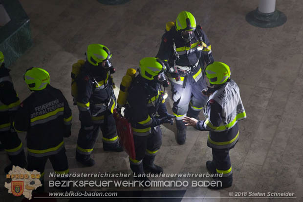 20181012 Realistische Brandeinsatzbung in Oberwaltersdorf  Foto:  Stefan Schneider