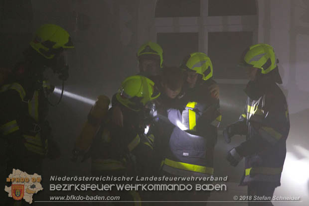 20181012 Realistische Brandeinsatzbung in Oberwaltersdorf  Foto:  Stefan Schneider