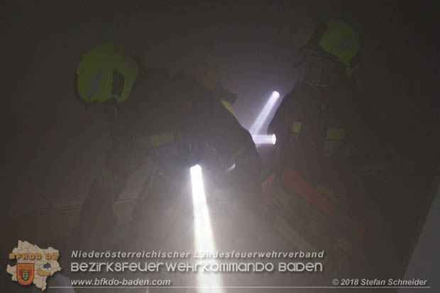 20181012 Realistische Brandeinsatzbung in Oberwaltersdorf  Foto:  Stefan Schneider