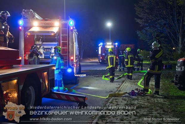 20181012 Realistische Brandeinsatzbung in Oberwaltersdorf  Foto:  Stefan Schneider