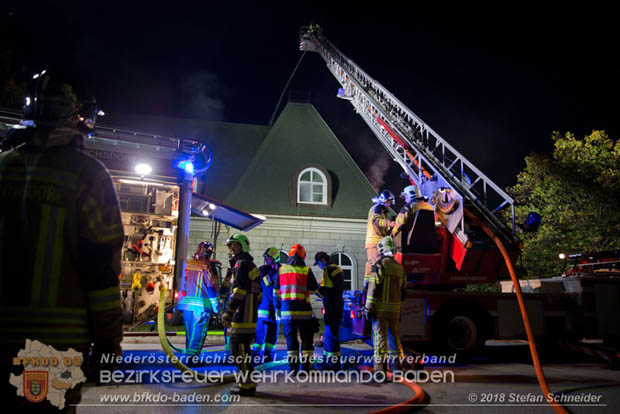 20181012 Realistische Brandeinsatzbung in Oberwaltersdorf  Foto:  Stefan Schneider