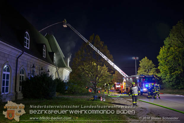 20181012 Realistische Brandeinsatzbung in Oberwaltersdorf  Foto:  Stefan Schneider