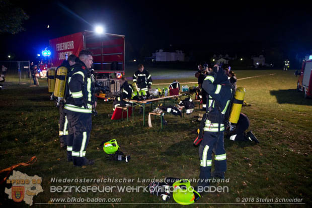 20181012 Realistische Brandeinsatzbung in Oberwaltersdorf  Foto:  Stefan Schneider