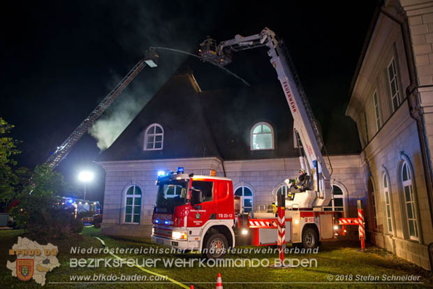 20181012 Realistische Brandeinsatzbung in Oberwaltersdorf  Foto:  Stefan Schneider