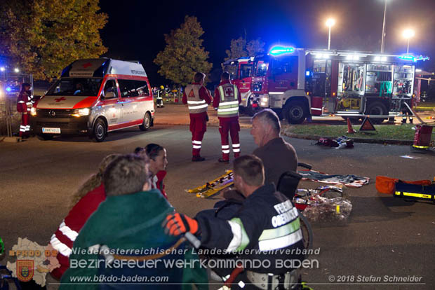 20181012 Realistische Brandeinsatzbung in Oberwaltersdorf  Foto:  Stefan Schneider